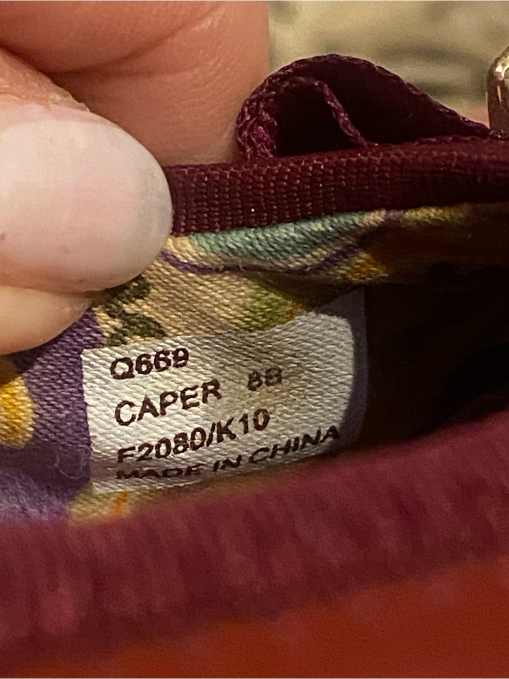 Women’s Burgundy Bow Ballet Flats - Picture 11 of 11